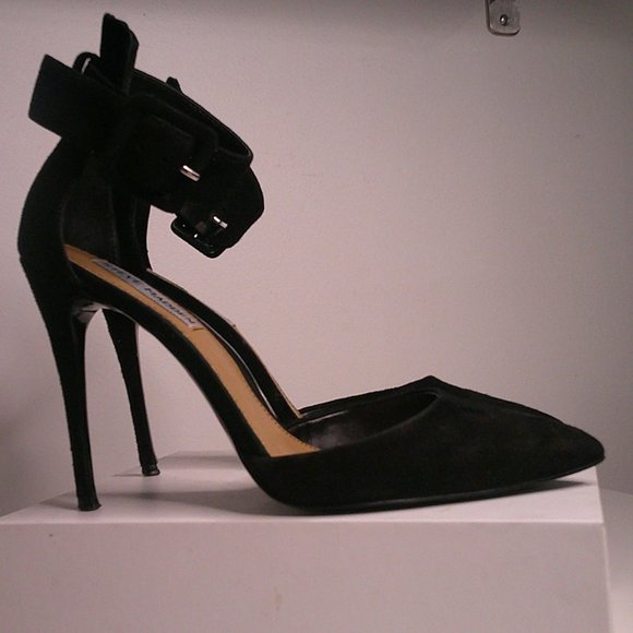 Steve Madden - Desire - Suede pointed toe ankle strap Pumps - Size 6.5 - Picture 7 of 12